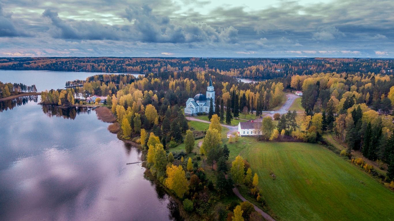 Ilmakuva Ruokolahdesta syksyllä.